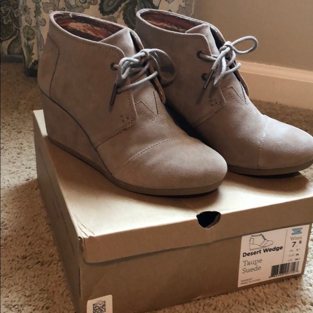 TOMS Desert Wedge Bootie, 7.5